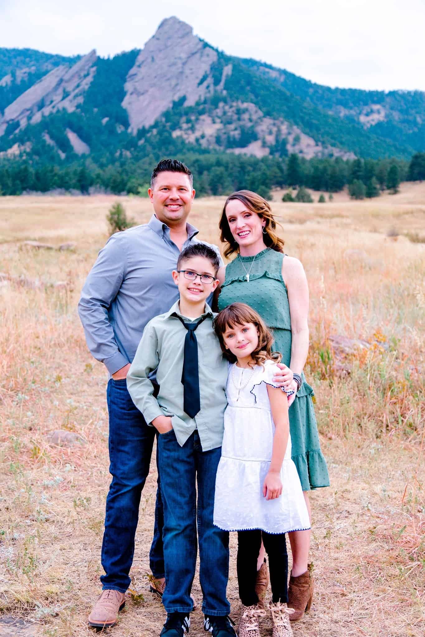 Family portrait of Homelime founder Megan Denham and family outdoors
